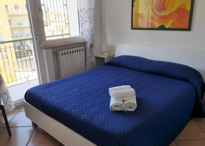 Rocksea בית הארחה 3*