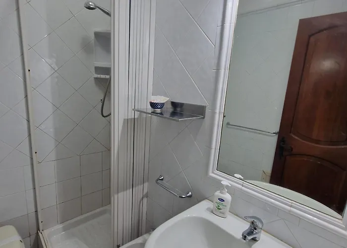 Rocksea בית הארחה 3*